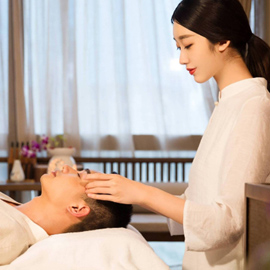 深圳龙华Yayu养生馆秉持“客户至上”的服务理念